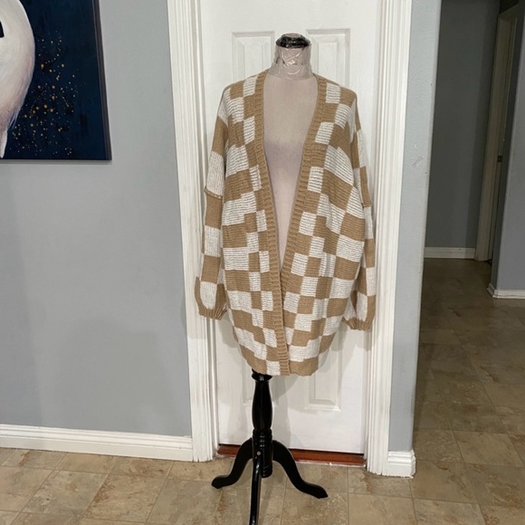 The Unbranded Brand Sweaters - New Women XXL Brown Checkered Print Cardigan, Open Front